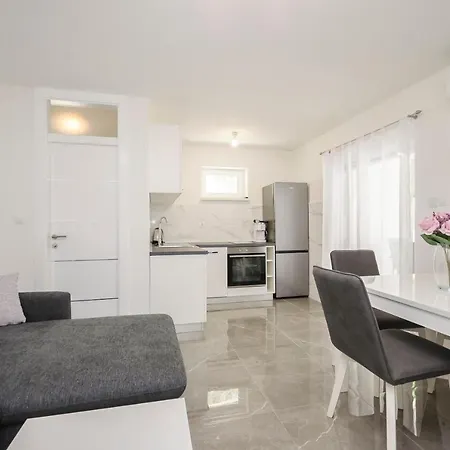 Josy Apartment Šibenik